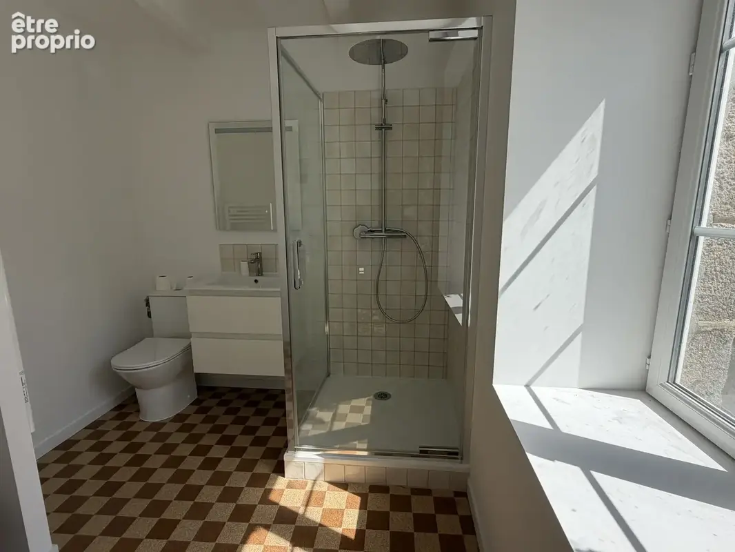 Immeuble de rapport dans un joli village touristique de la côte Est du Cotentin - photo 24