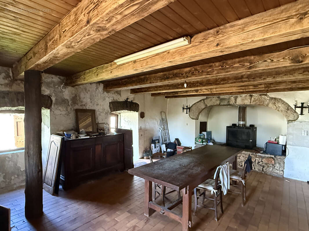 Maison à CHANAC
