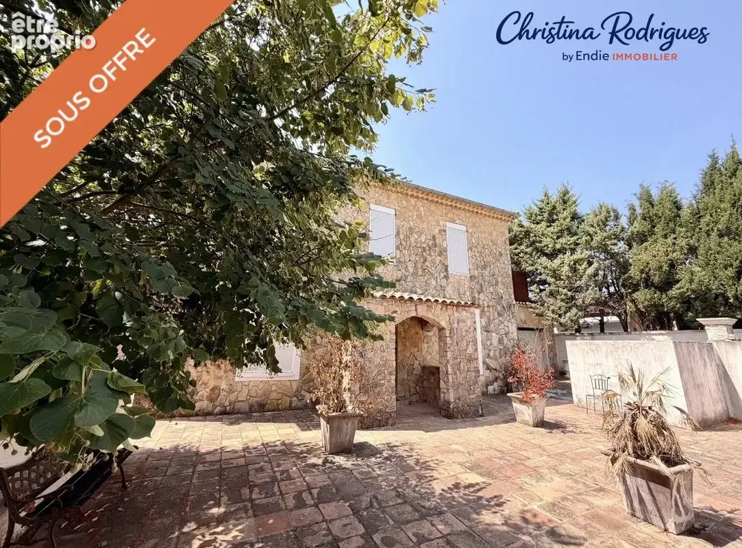 Maison à LORGUES