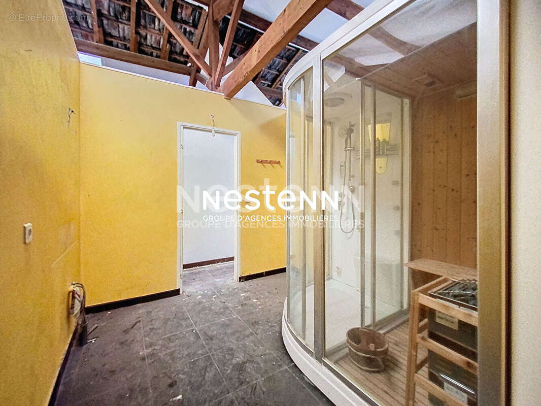 Appartement à VALLAURIS