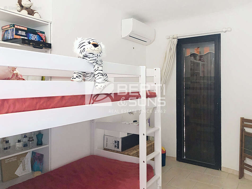Appartement à THEOULE-SUR-MER