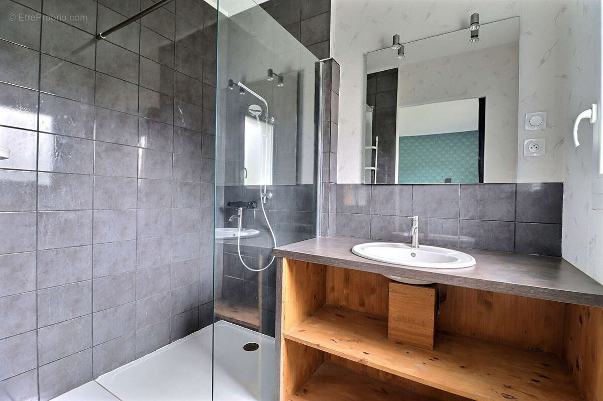 Maison à CAMPET-ET-LAMOLERE