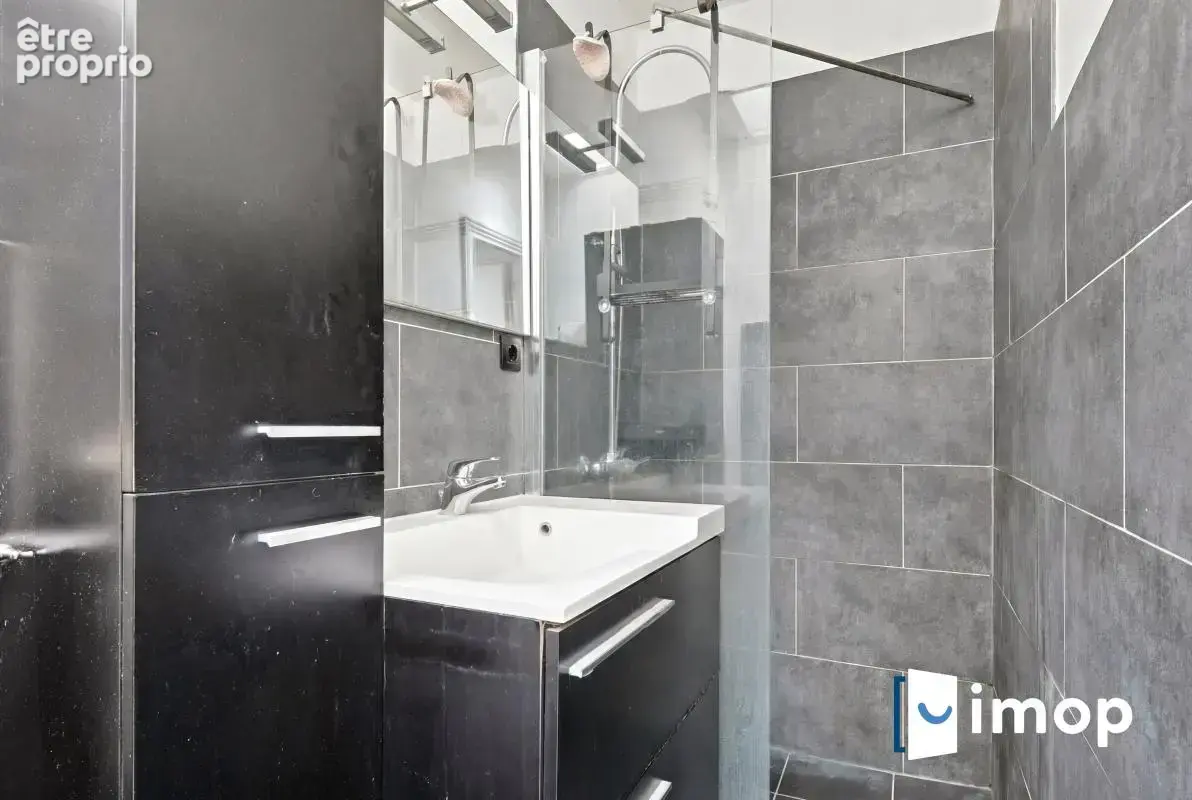 Appartement 33 m² à Paris-18e  - photo 6