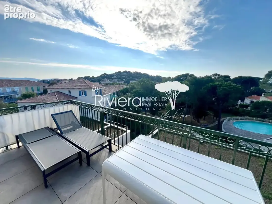 T4 dernier etage avec piscine et double box ! - photo 26