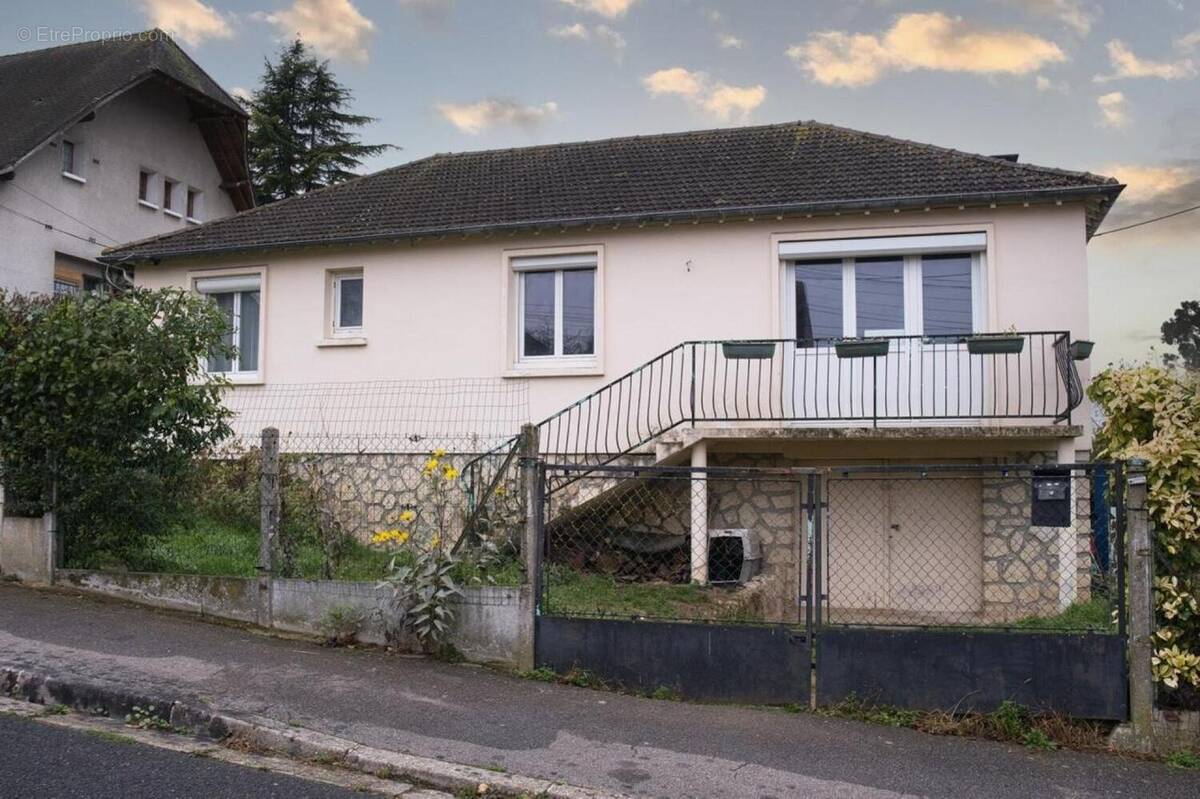 Photo 1 - Maison à BONNIERES-SUR-SEINE