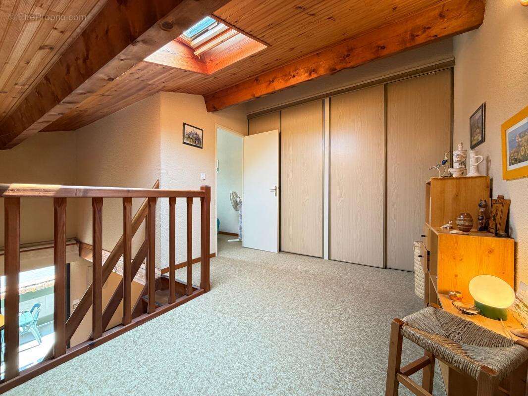 APPARTEMENT 3 Pièces + Mezzanine à 300 m Plage de Nauzan - photo 11