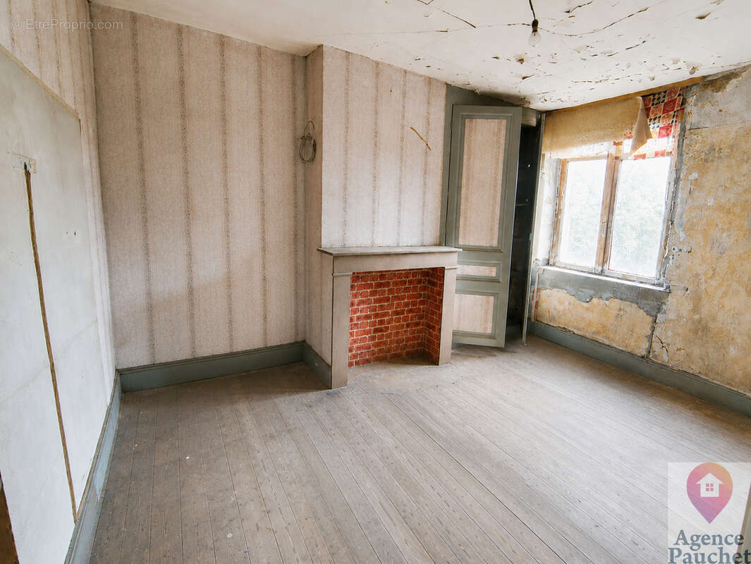 Boulogne-sur-mer   vieil âtre   exclusivité investisseurs   grande maison t7 de 135 m2 à rénover   division po - photo 11