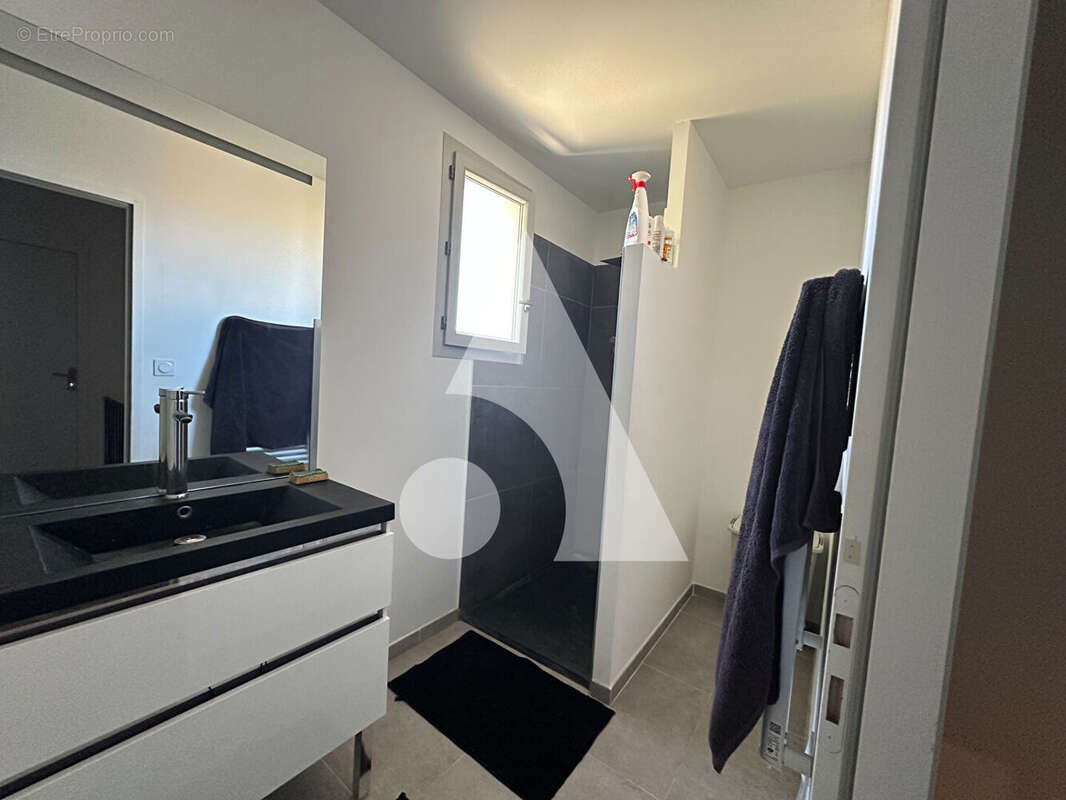 Maison à SAINT-MAXIMIN-LA-SAINTE-BAUME