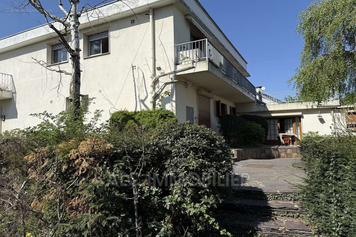 Appartement à CONFLANS-SAINTE-HONORINE