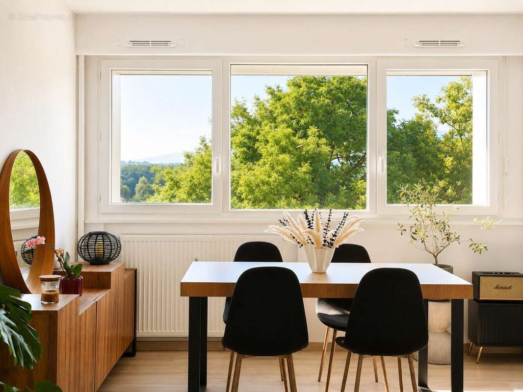 Appartement à FERNEY-VOLTAIRE