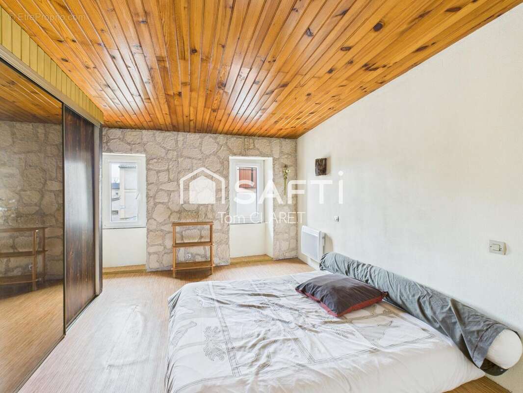 Photo 5 - Maison à SAINT-YZAN-DE-SOUDIAC