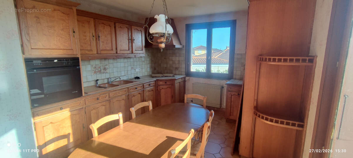 Maison à DOMPIERRE-SUR-CHALARONNE