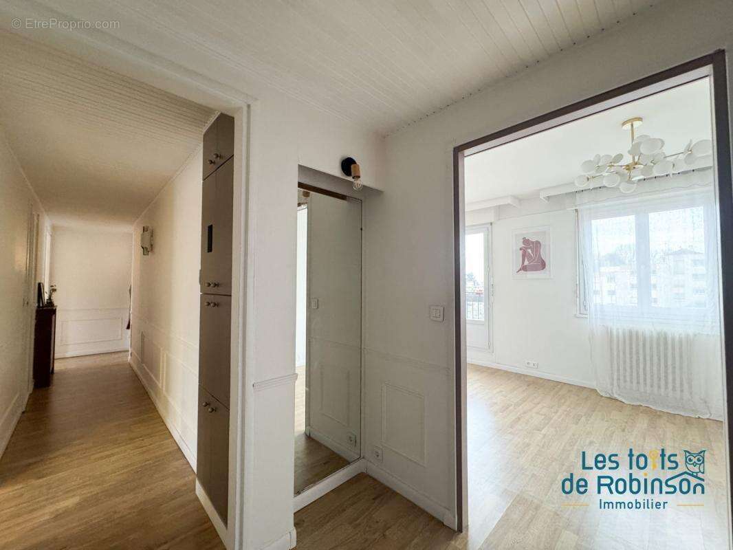 Appartement à CHATENAY-MALABRY