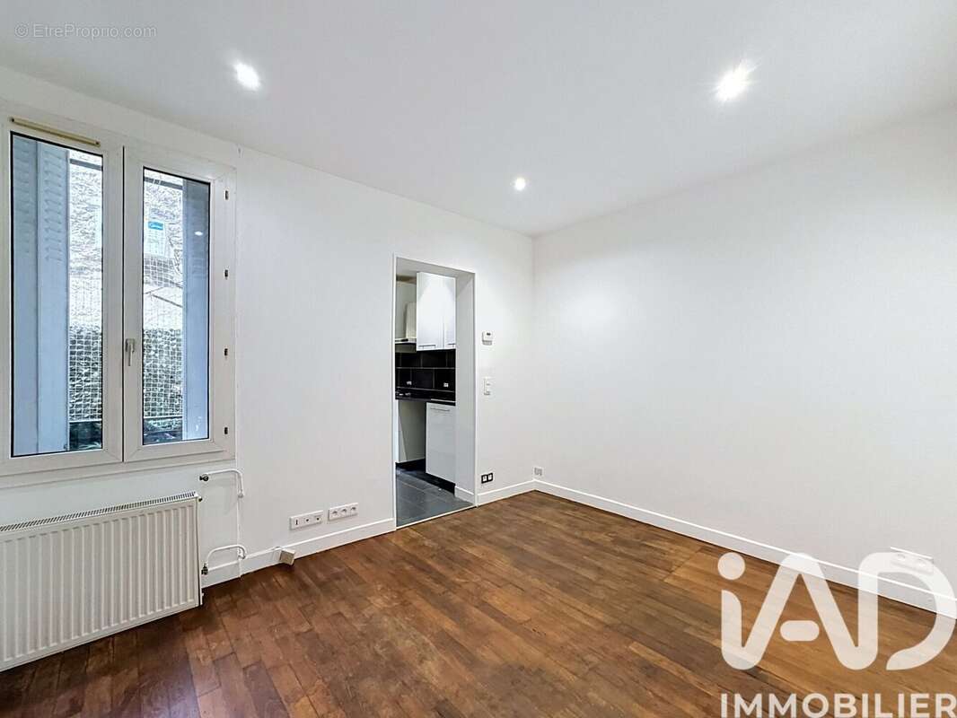 Photo 2 - Appartement à GENNEVILLIERS