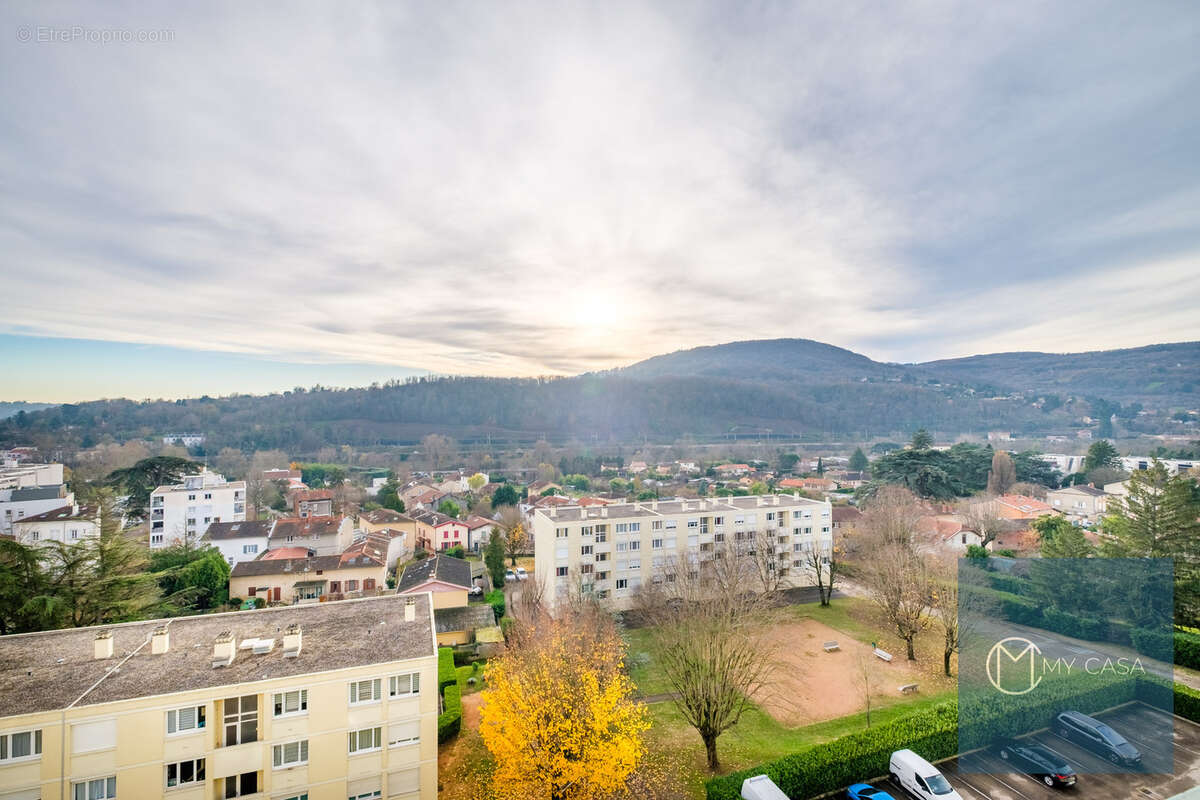 Appartement à FONTAINES-SUR-SAONE
