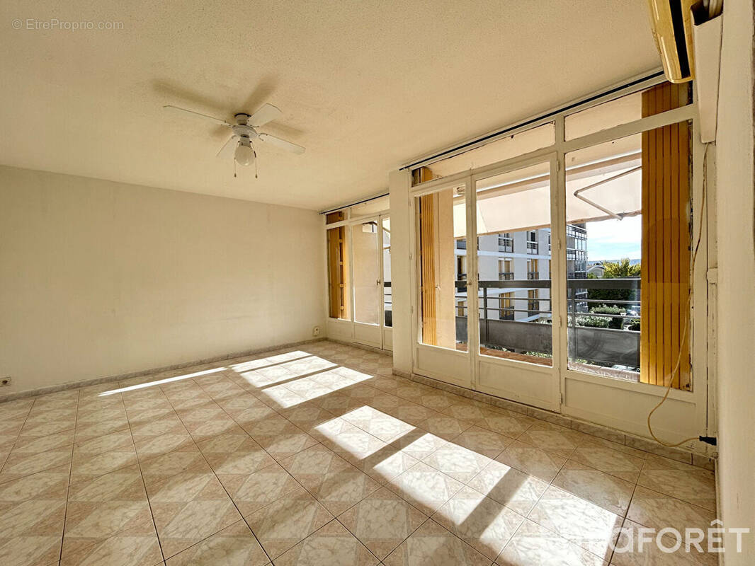 Appartement à MARIGNANE