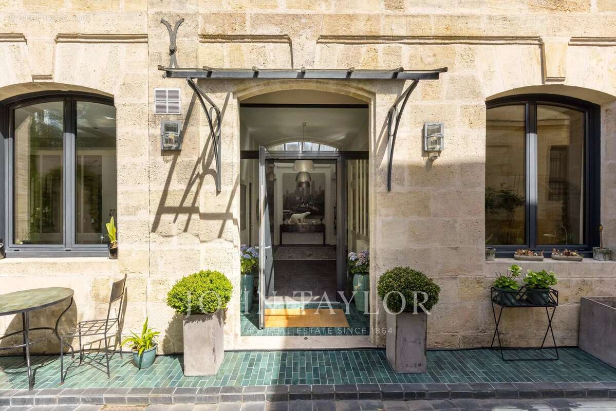 Maison à BORDEAUX