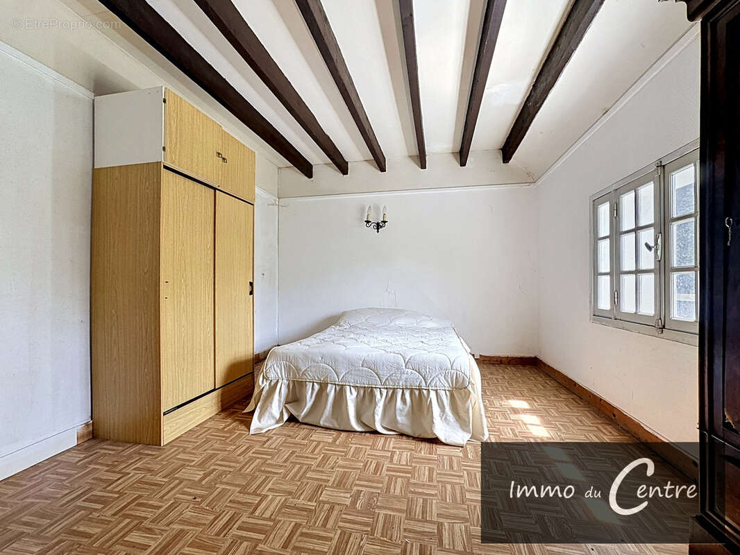 Maison à MONTMIRAIL