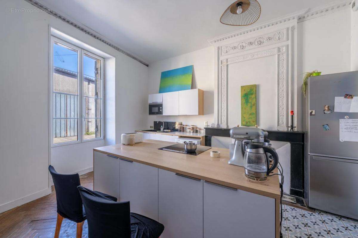 Maison à SAINT-ANDRE-DE-CUBZAC