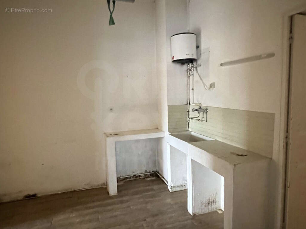 Autre à SAINT-SAUVEUR-EN-PUISAYE