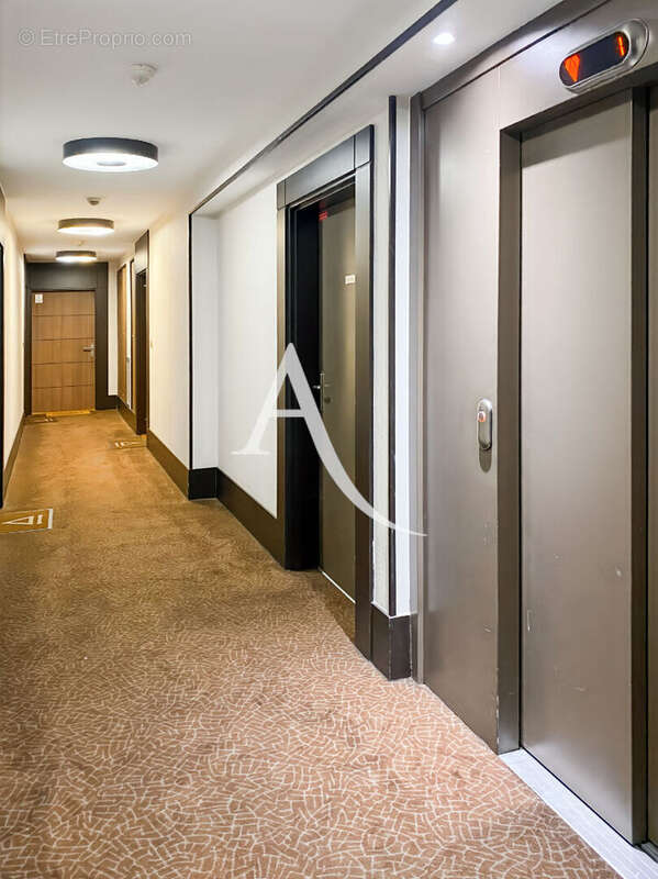 Appartement à FONTENAY-LE-FLEURY