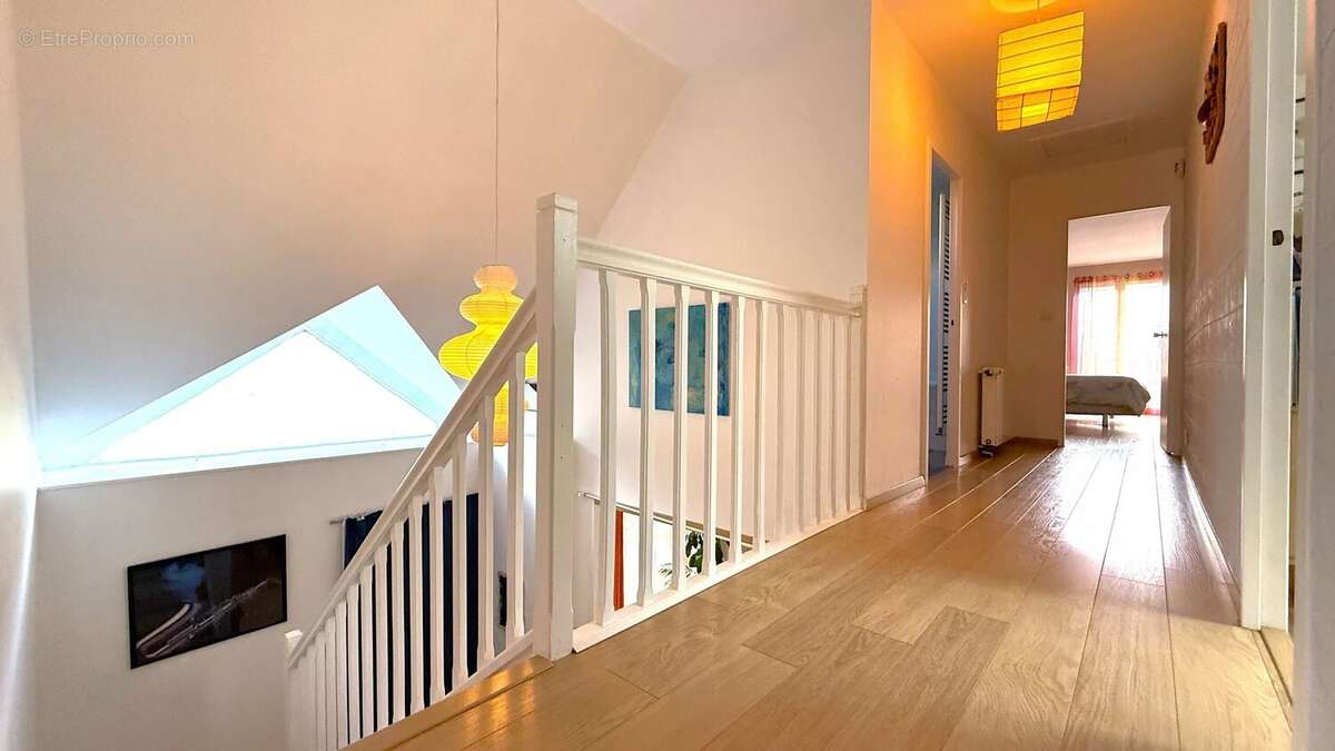 Maison à MONTIGNY-LE-BRETONNEUX