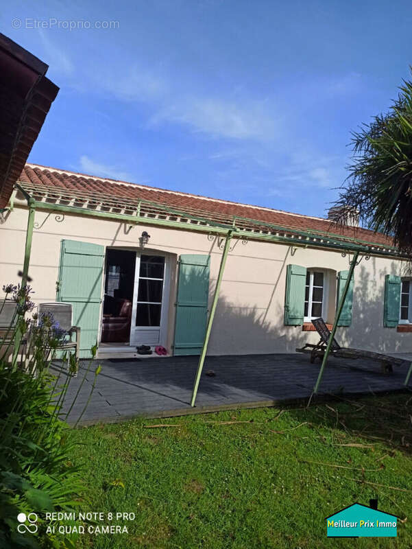 Maison à SAINT-PHILBERT-DE-GRAND-LIEU