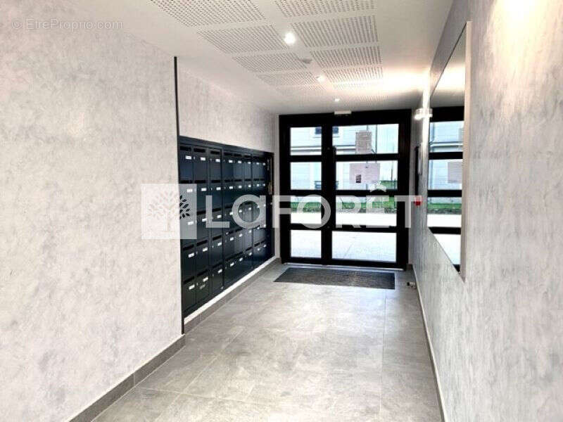 Appartement à OZOIR-LA-FERRIERE