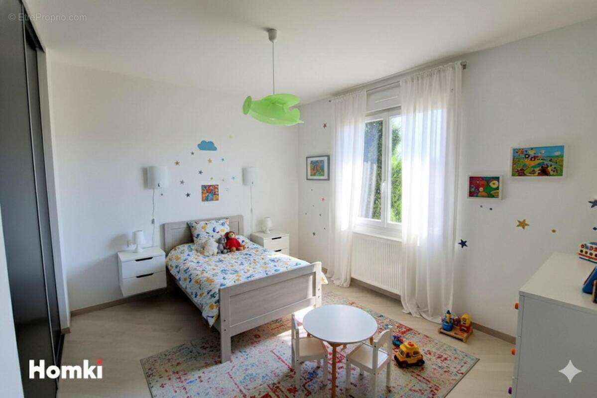 Maison à VILLENEUVE