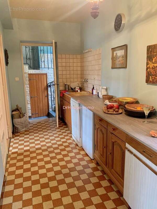 Maison à AVALLON