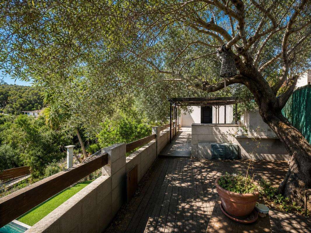 Maison de 3 pièces de 112 m² à La Seyne-sur-Mer - photo 17