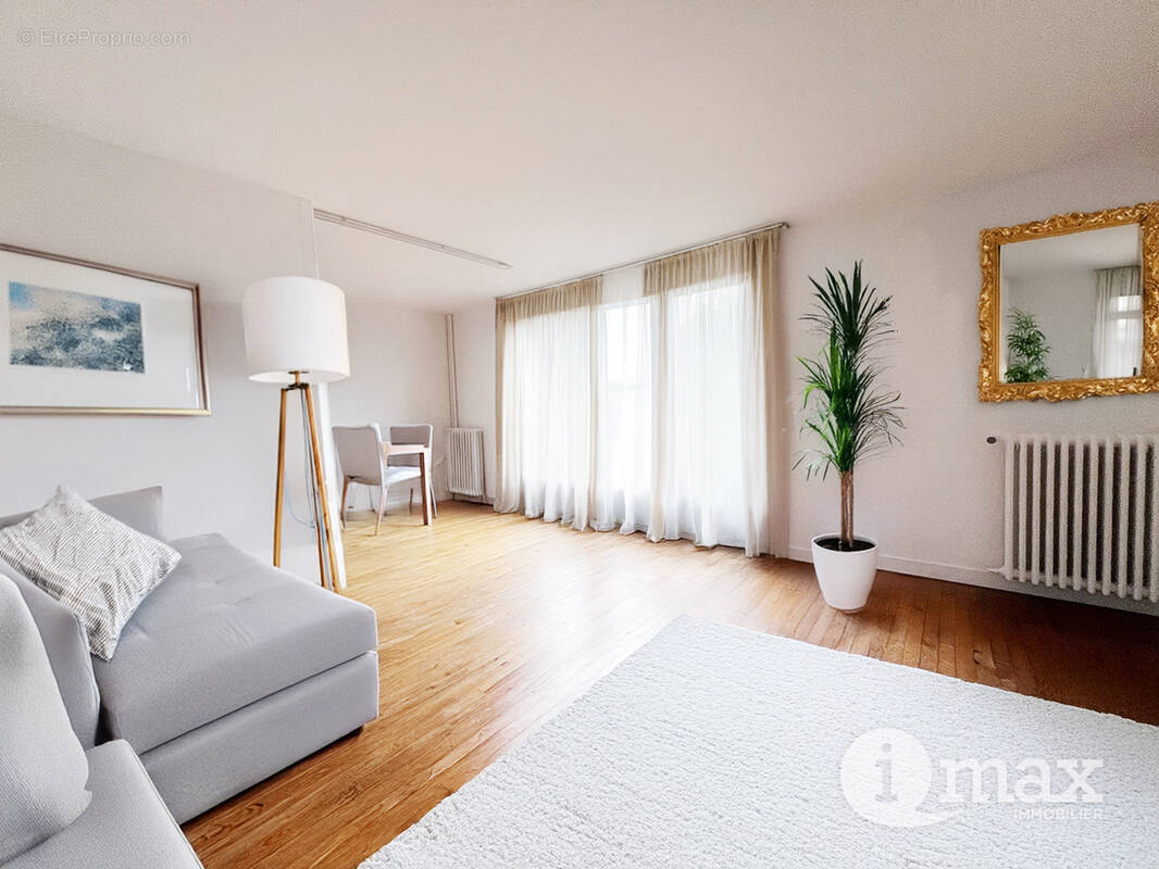 Appartement à ASNIERES-SUR-SEINE