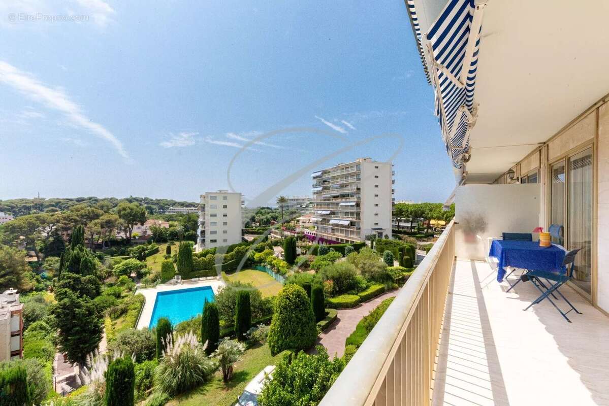 Appartement à ROQUEBRUNE-CAP-MARTIN