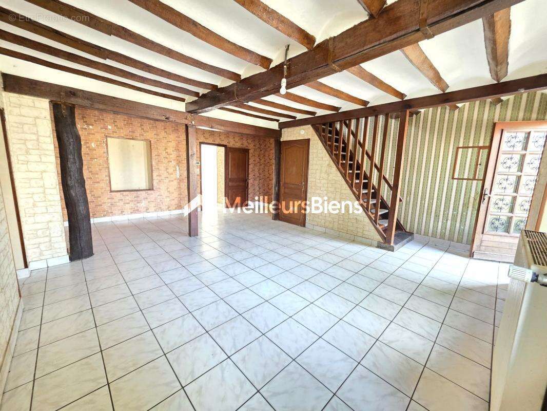 Maison 4 pièces 79 m² à Recquignies avec jardin de 385 m² - photo 2