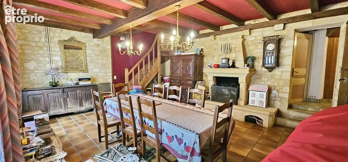 Dans la Bastide de Domme maison de 142 m² - photo 2