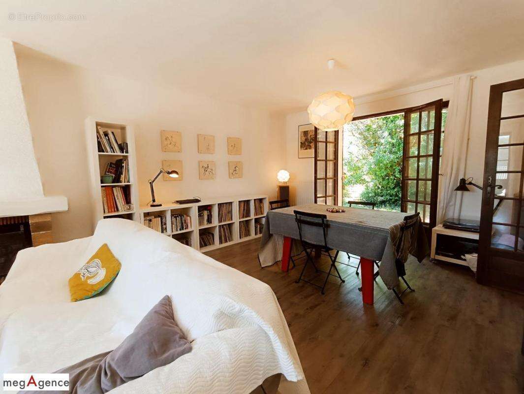 Maison à BEGUEY