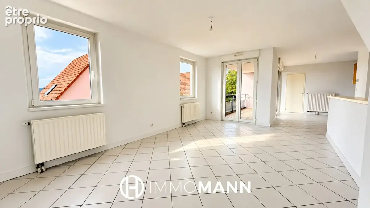 Duplex inversé avec jardin, terrasses, garage et parking - photo 5