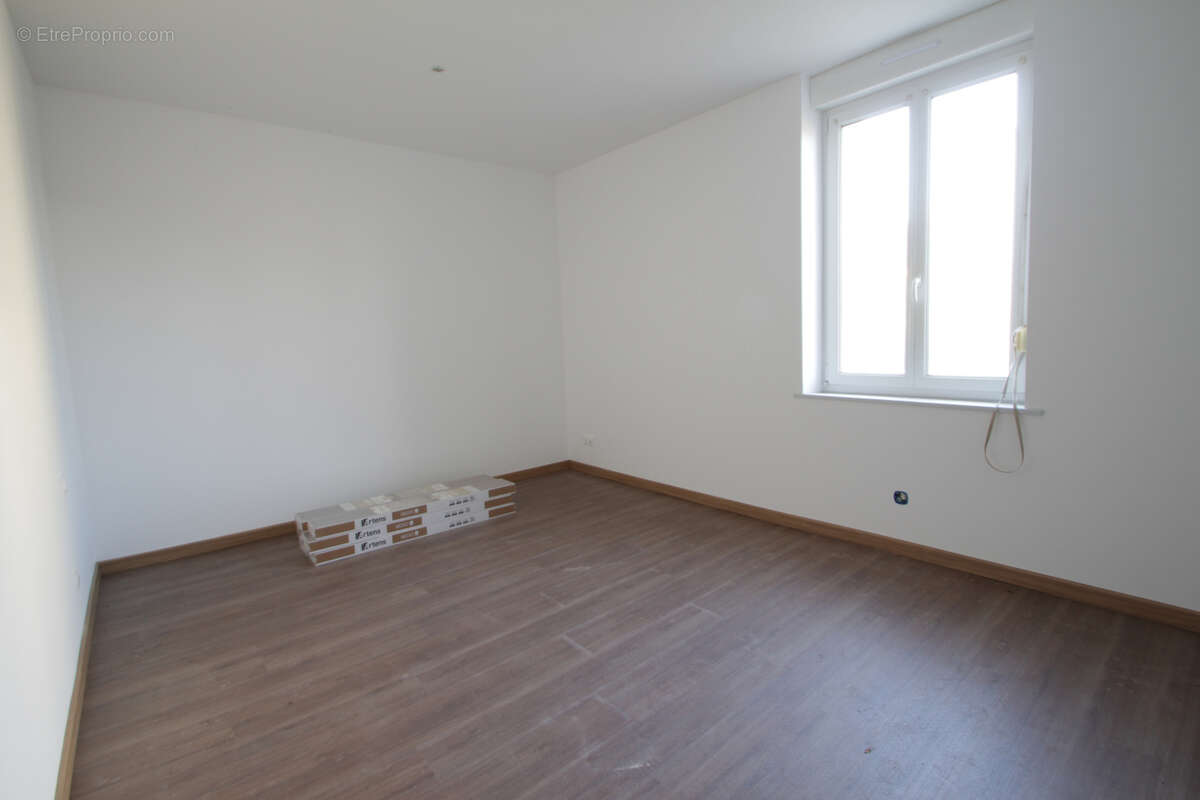 Appartement à PELTRE