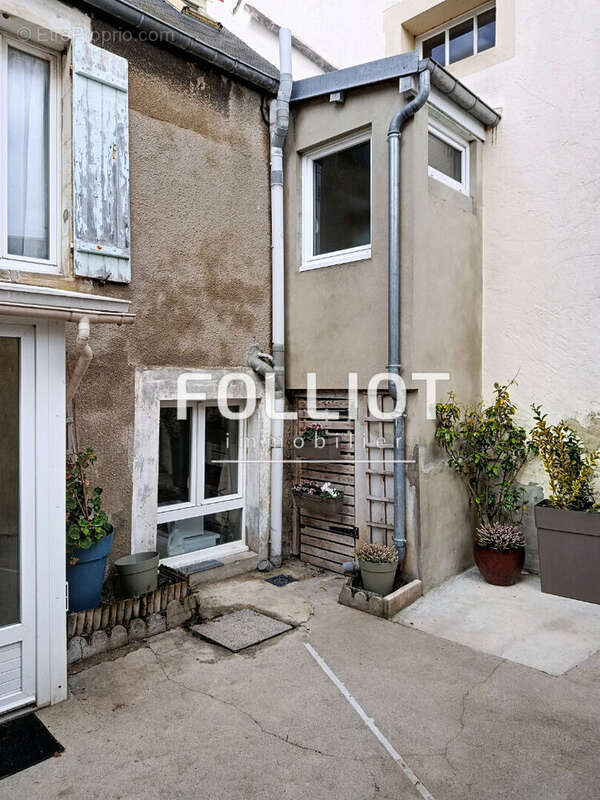 Maison à COURSEULLES-SUR-MER