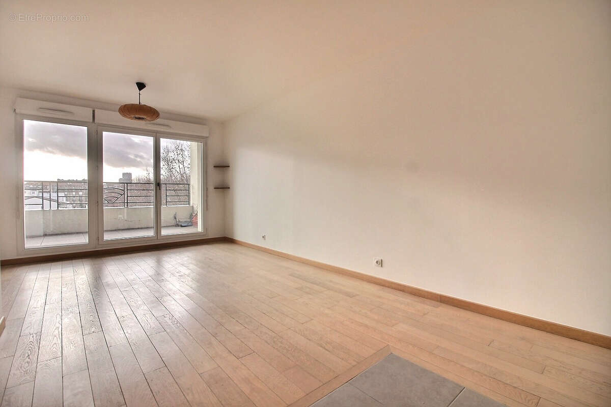 Appartement à SAINT-OUEN