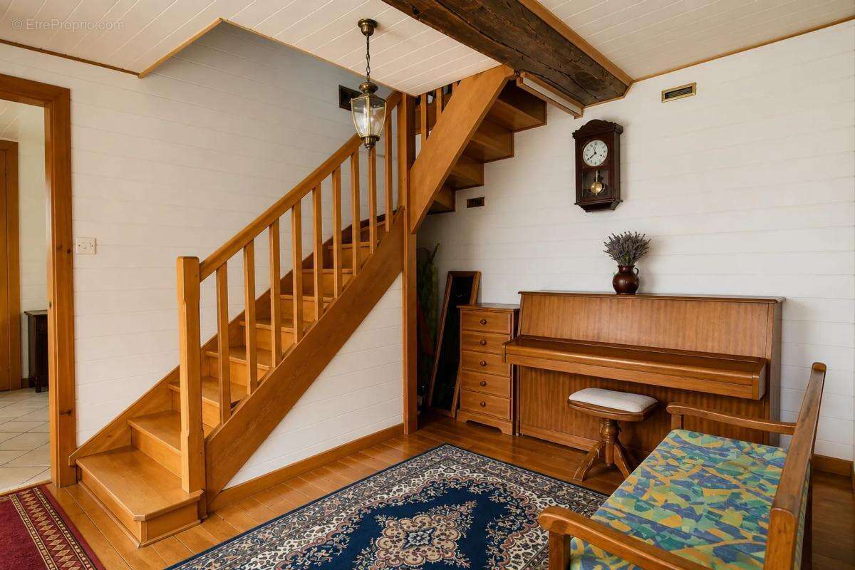 Maison de 7 pièces de 110 m² à Juvigny-Val-d'Andaine - photo 12
