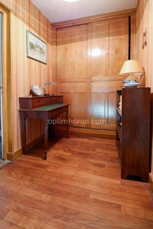 Maison à SAINT-GEORGES-LES-LANDES