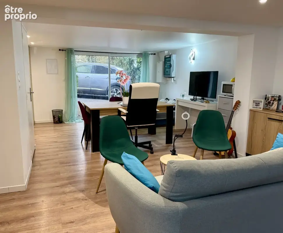 Maison à vendre à VILLERS ALLERAND (51), une maison principale sur deux niveaux, un logement indépendant, une piscine extérieure - photo 12