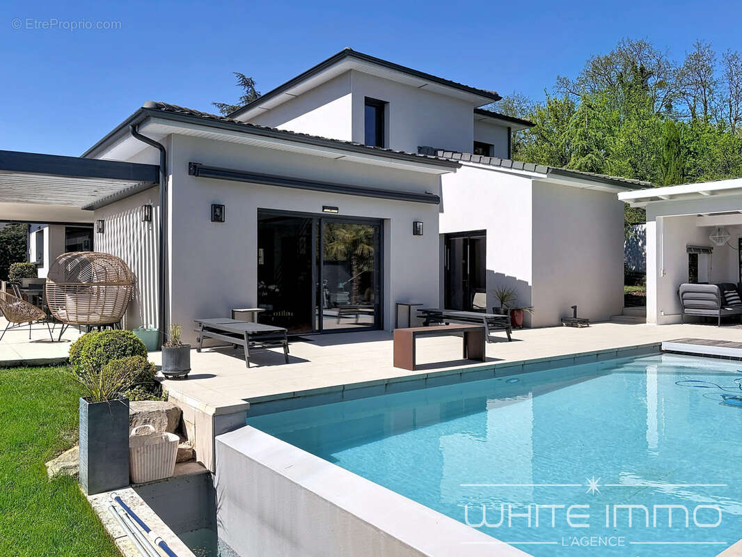 Maison à FRANCHEVILLE