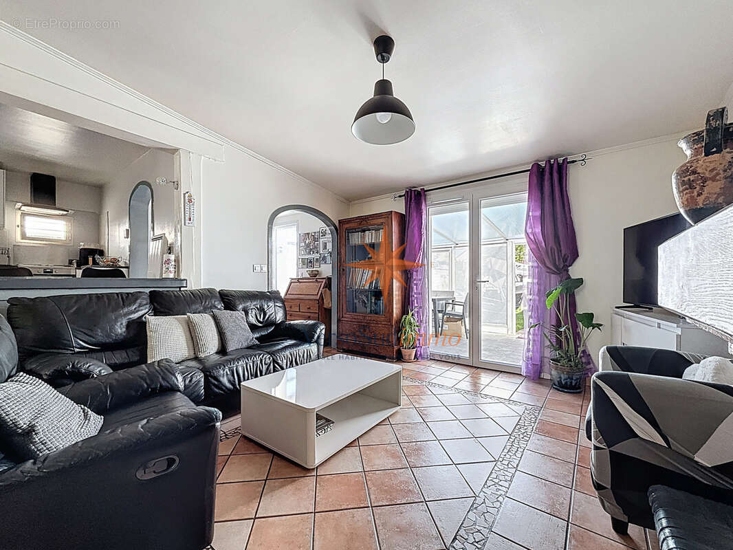 Maison à TREMBLAY-EN-FRANCE