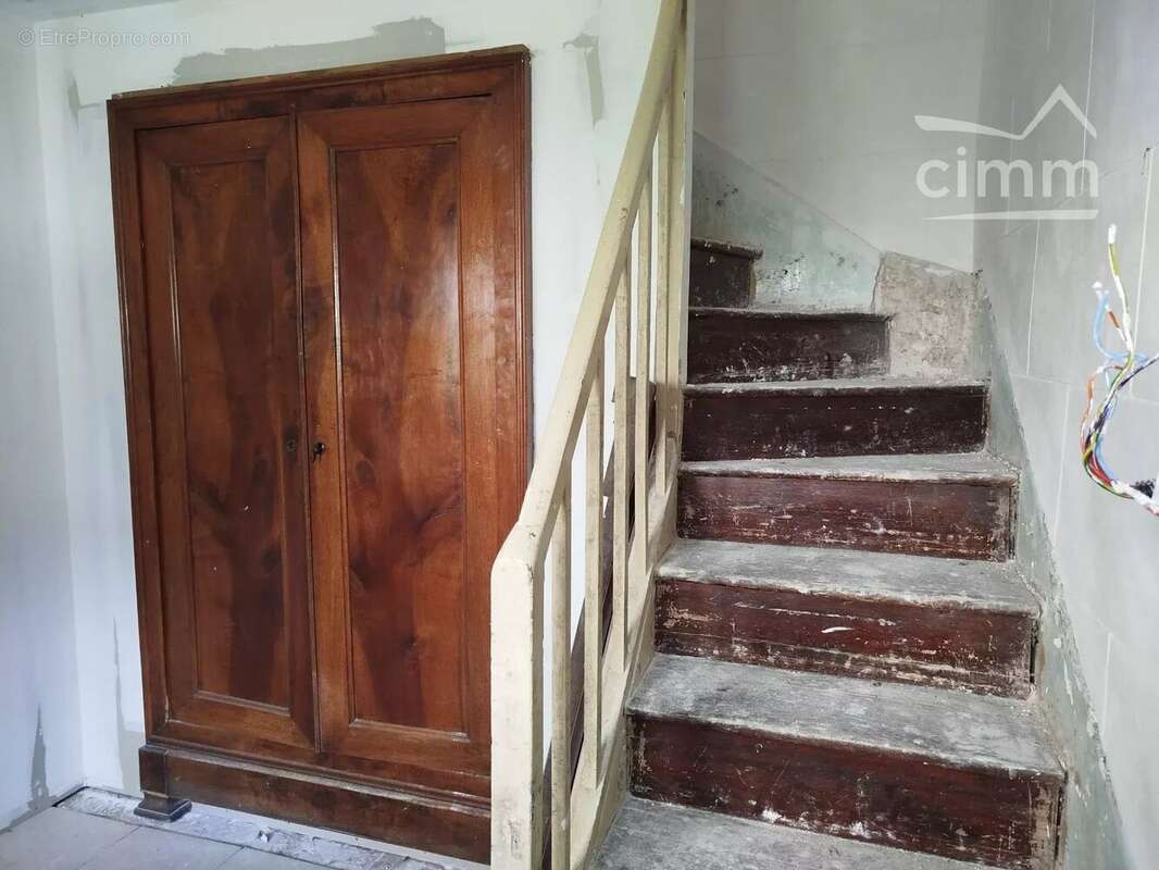 A vendre maison a renover - photo 4