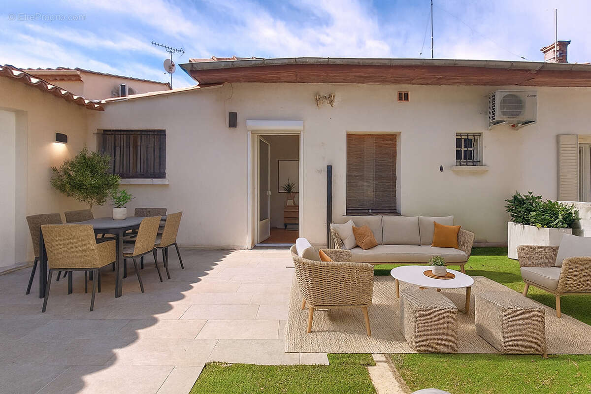 Appartement à NIMES