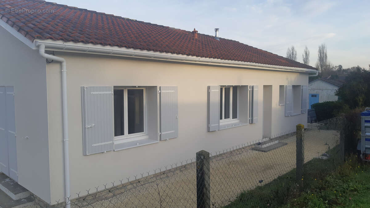 maison de 104m2 sur 1200m2 de terrain - photo 3