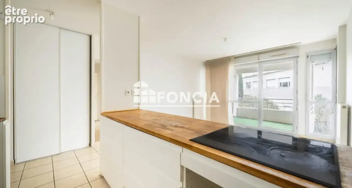 À Vendre – Bel Appartement T3 avec Terrasse, Stationnement et Piscine – Valence - photo 3