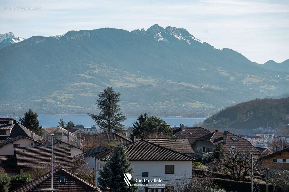 Appartement à ANNECY-LE-VIEUX